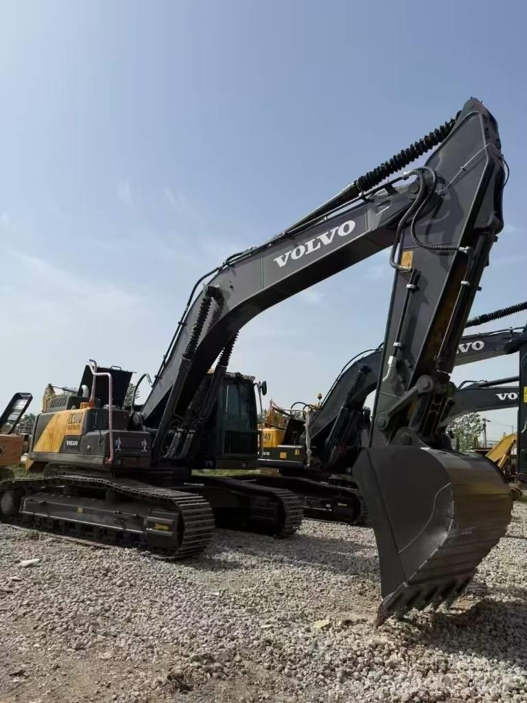 Volvo 300D Rupsgraafmachines