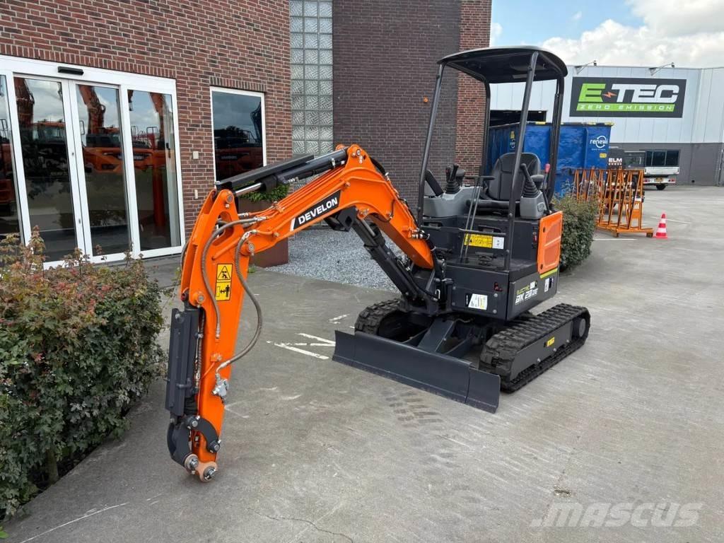 Develon DX20ZE Minigraafmachines < 7t