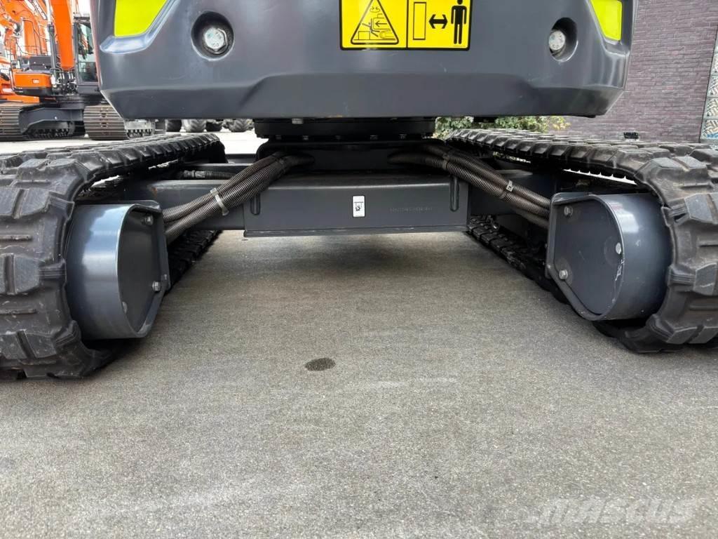 Develon DX20ZE Minigraafmachines < 7t