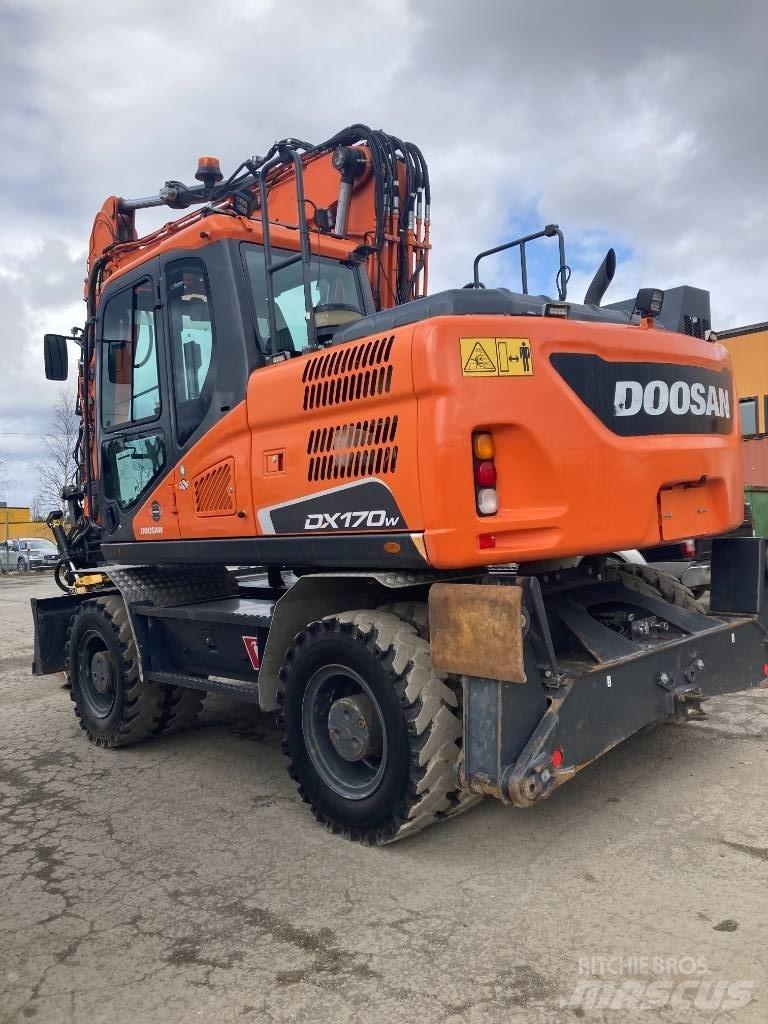 Doosan DX 170 W Wielgraafmachines
