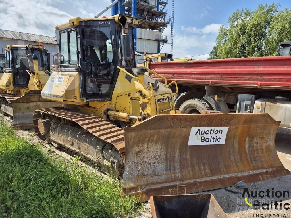 Komatsu D51 Rupsdozers