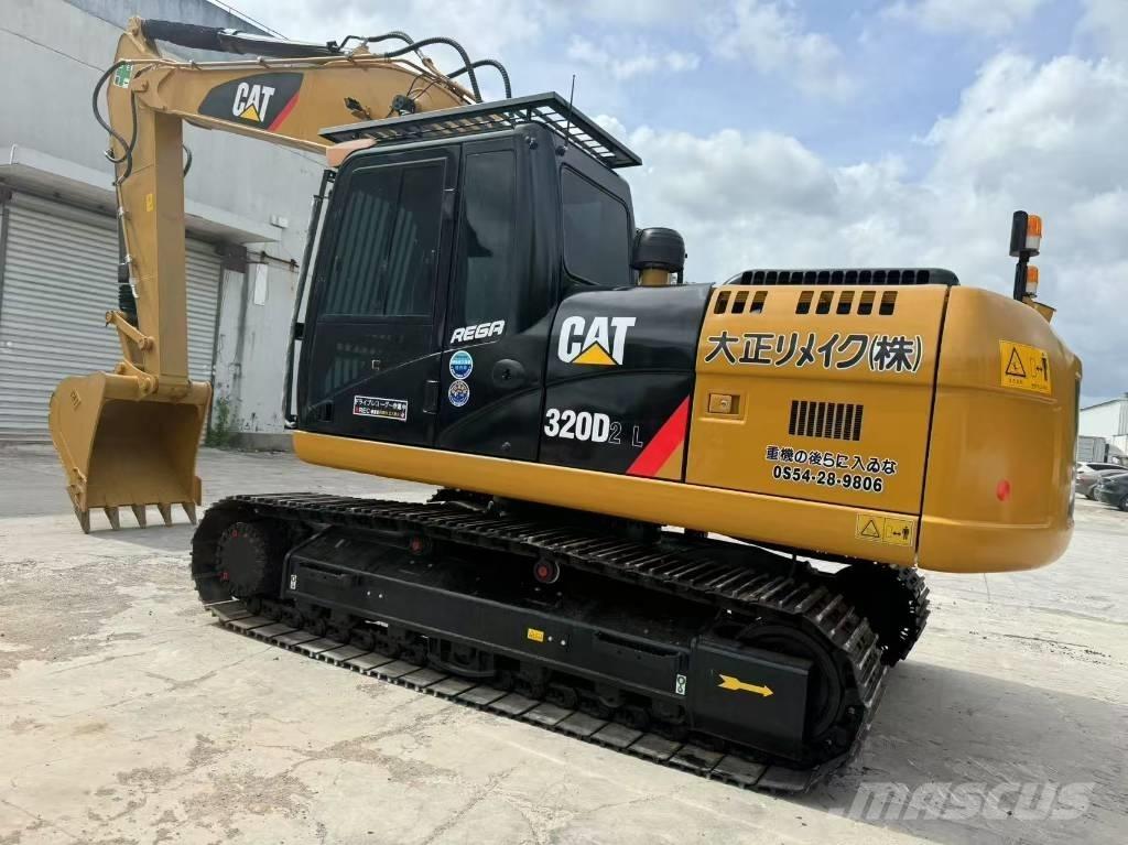 CAT 320 D2 Rupsgraafmachines