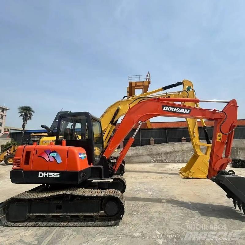 Doosan DH 55 Minigraafmachines < 7t