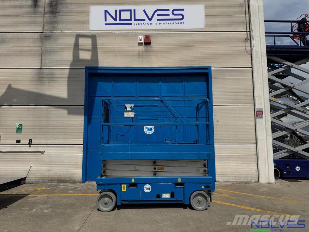 Haulotte COMPACT10 Schaarhoogwerkers