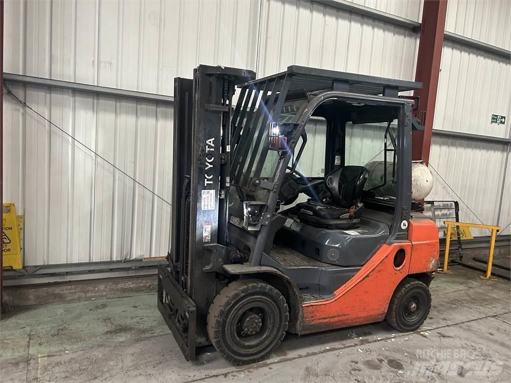 Toyota 02-8FGF25 LPG heftrucks
