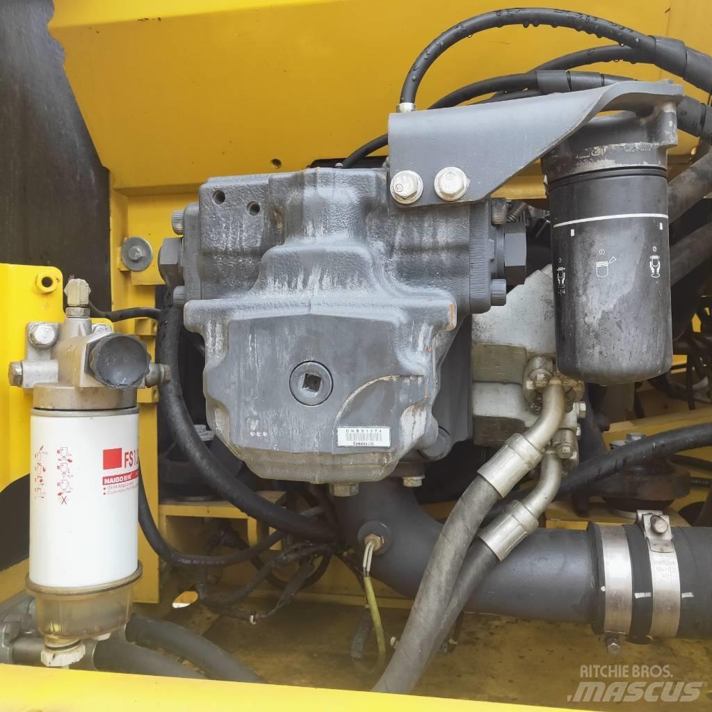 Komatsu PC200-8 Rupsgraafmachines