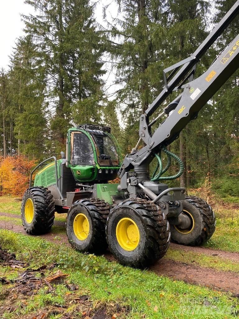 John Deere 1470 G Harvesters
