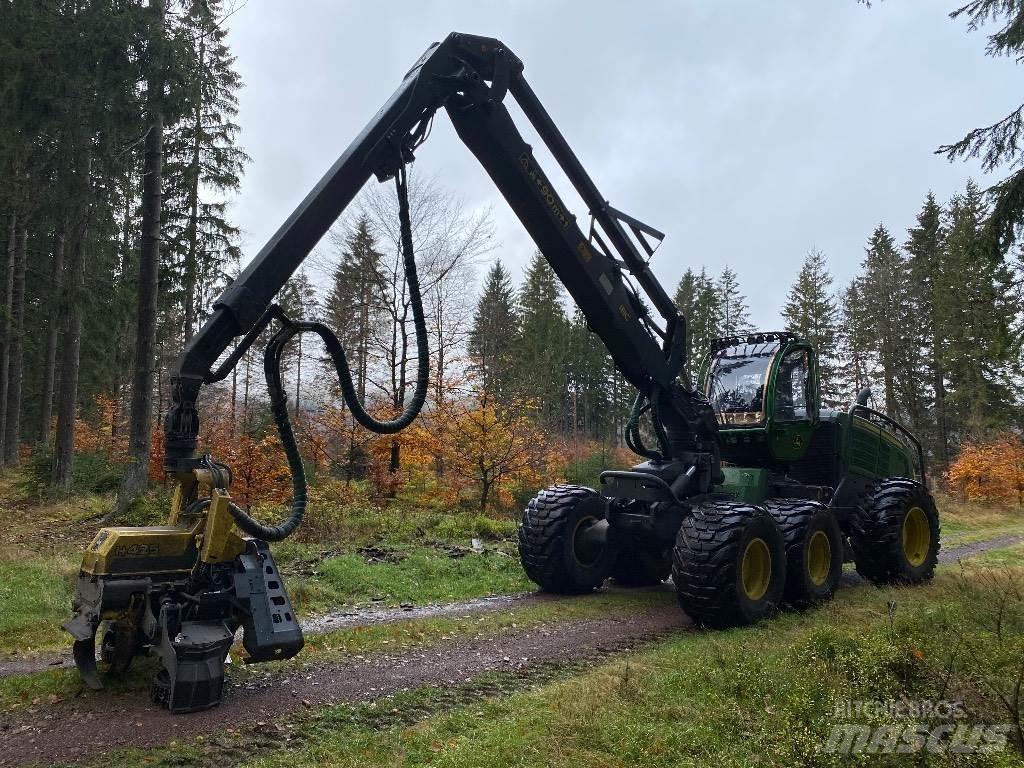John Deere 1470 G Harvesters