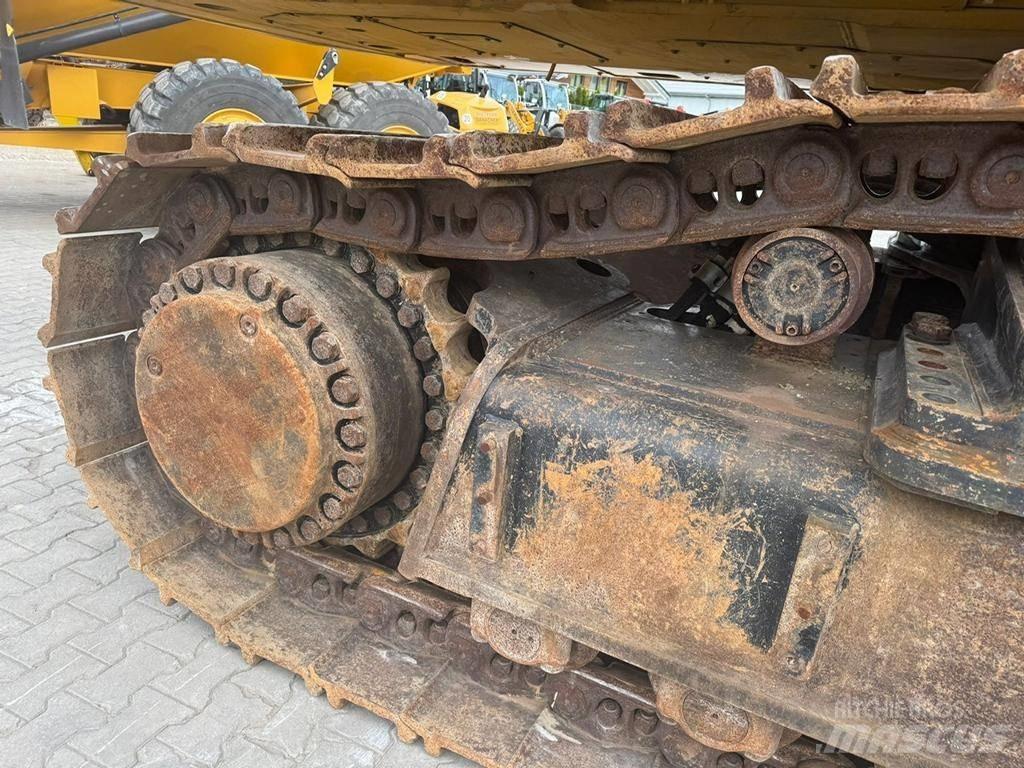 CAT 390 F L ME Rupsgraafmachines