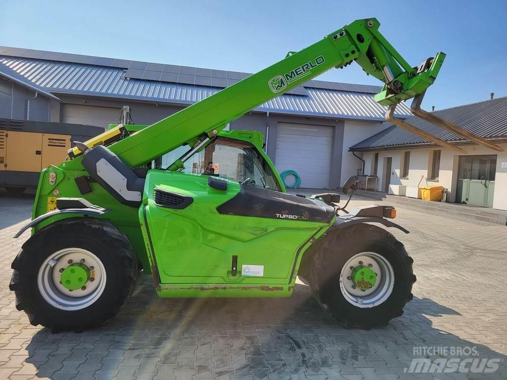 Merlo TF33.7 Schrank- en knikladers