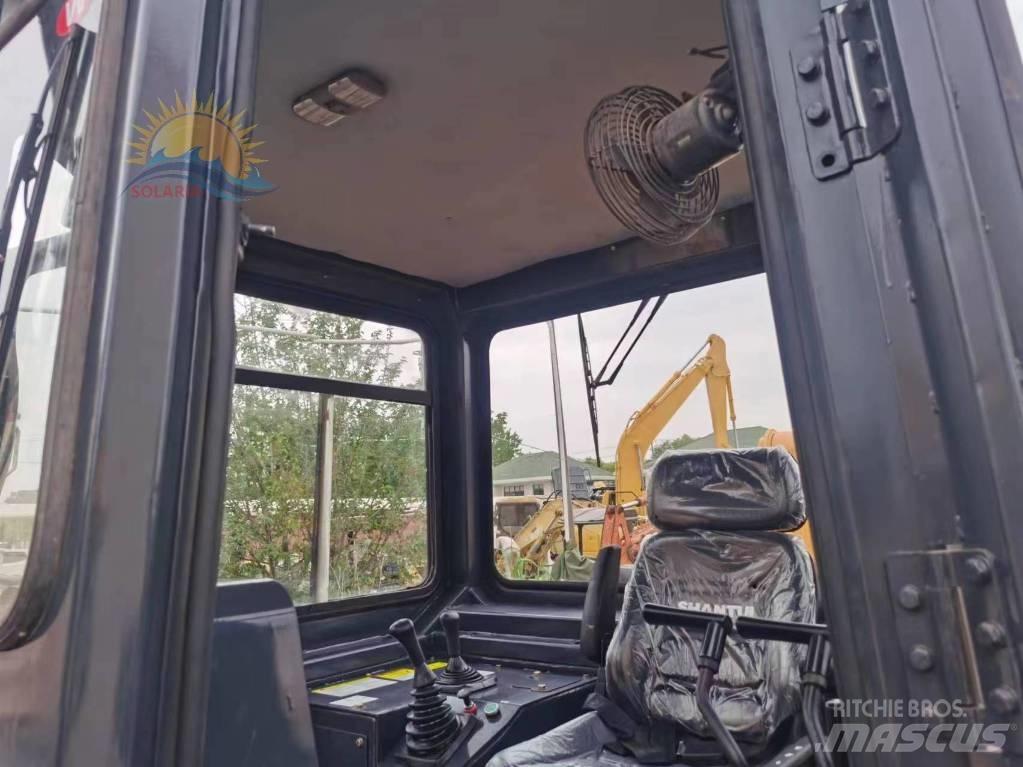 Shantui SD 32 Rupsdozers