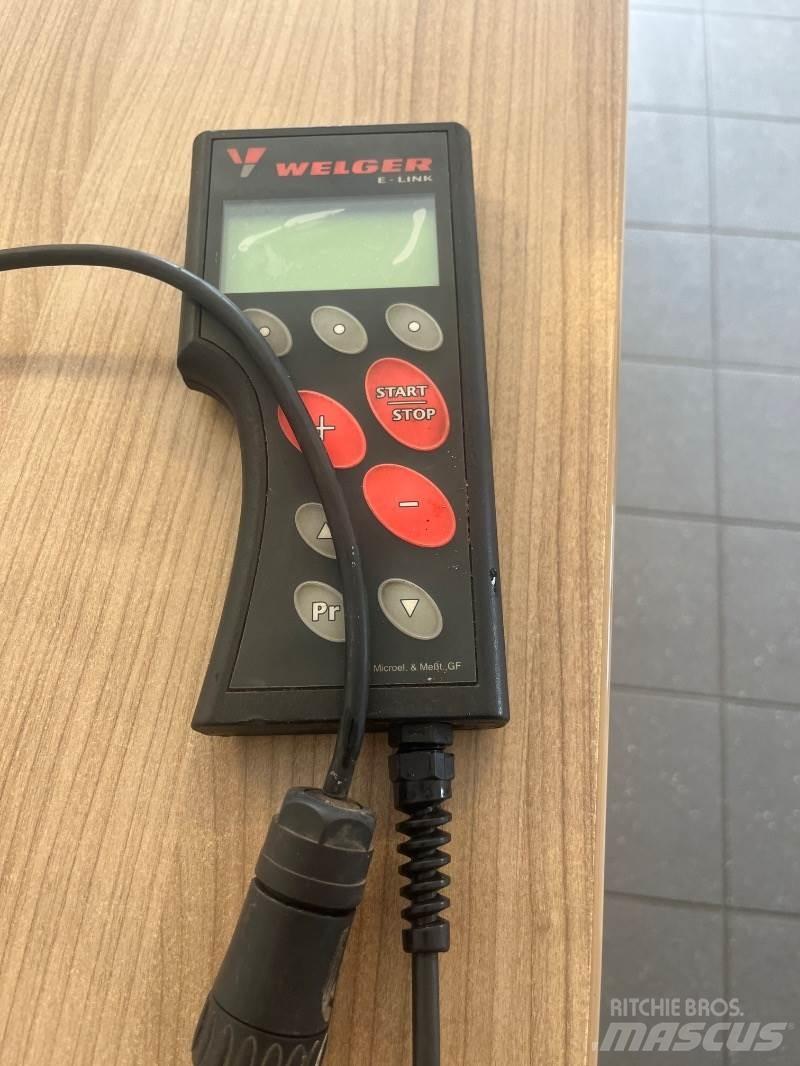 Welger D 6060 Vierkante balenpers