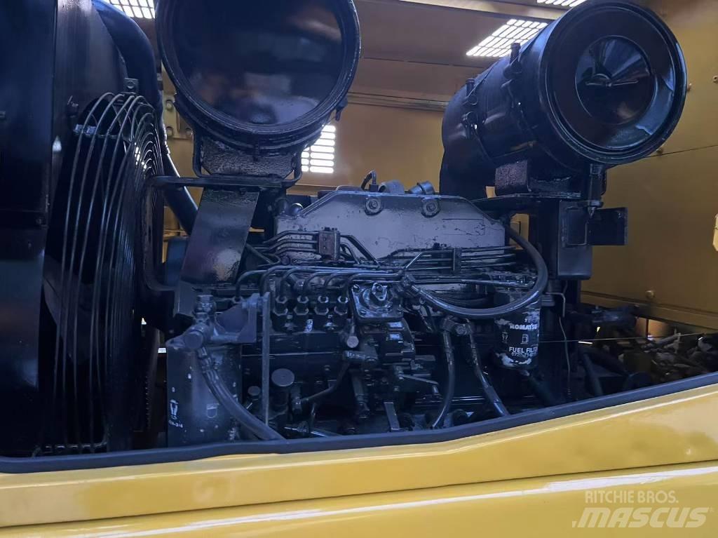 Komatsu WA 320-3 Wielladers