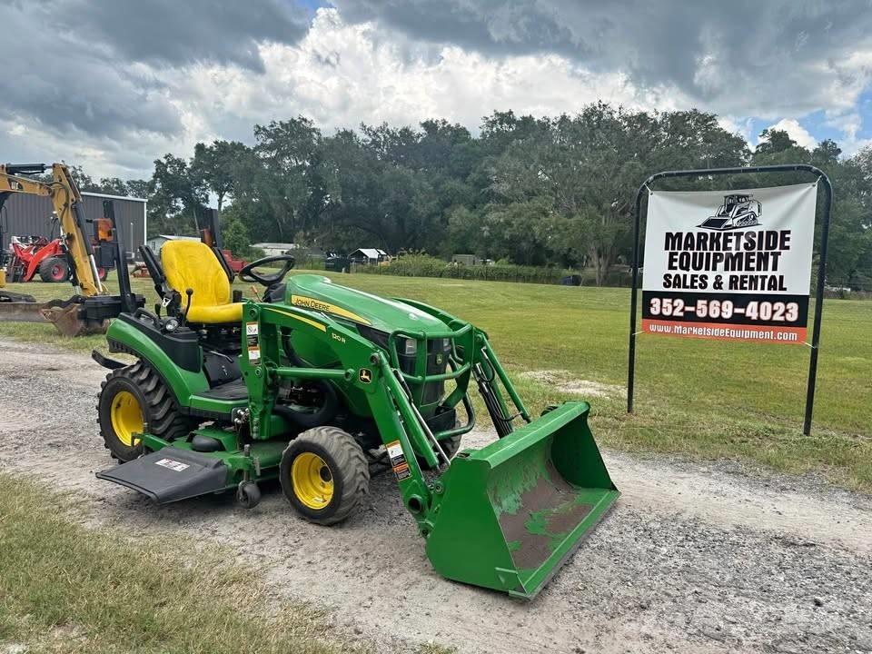 John Deere 1025 R Tractoren