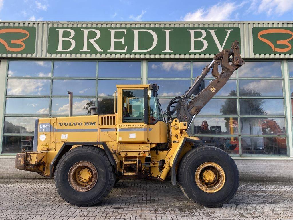 Volvo BM L 120 B Wielladers
