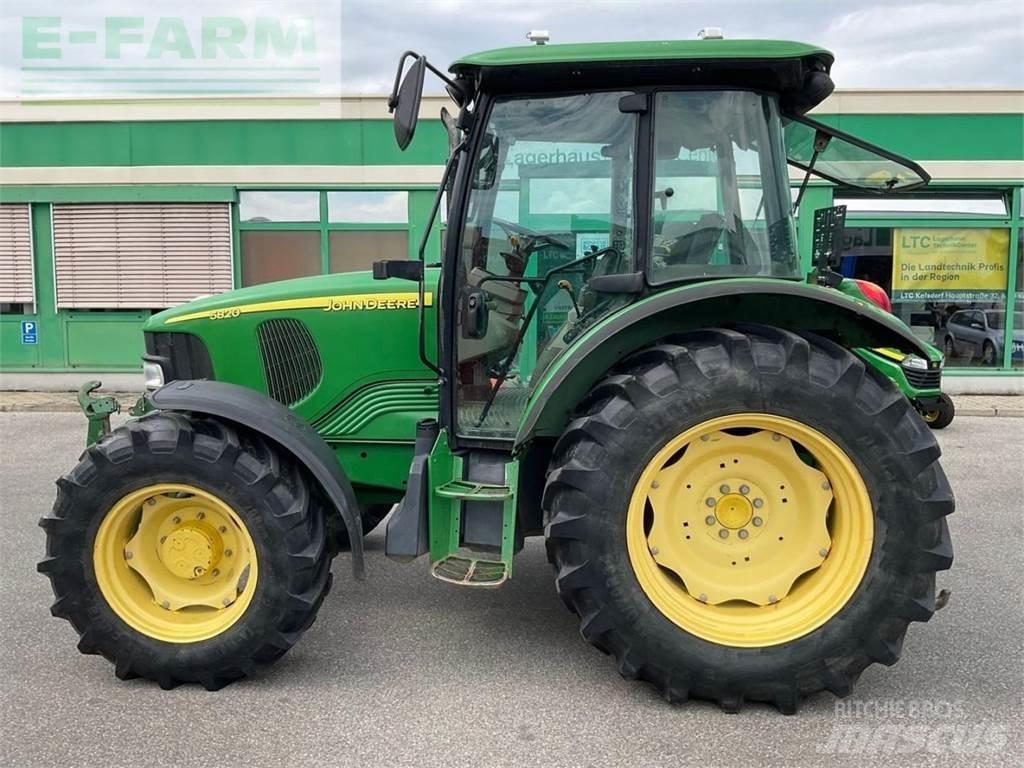 John Deere 5820 Tractoren