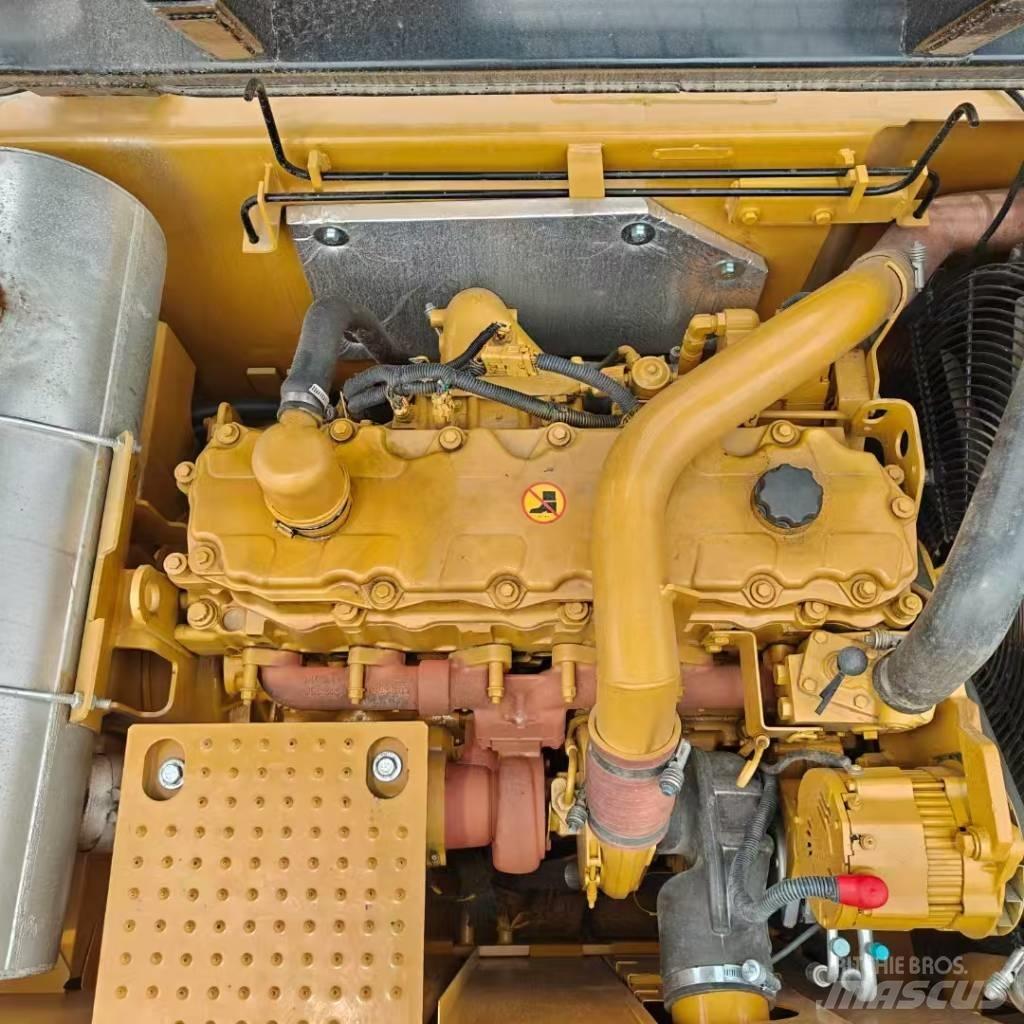 CAT 329 D Rupsgraafmachines