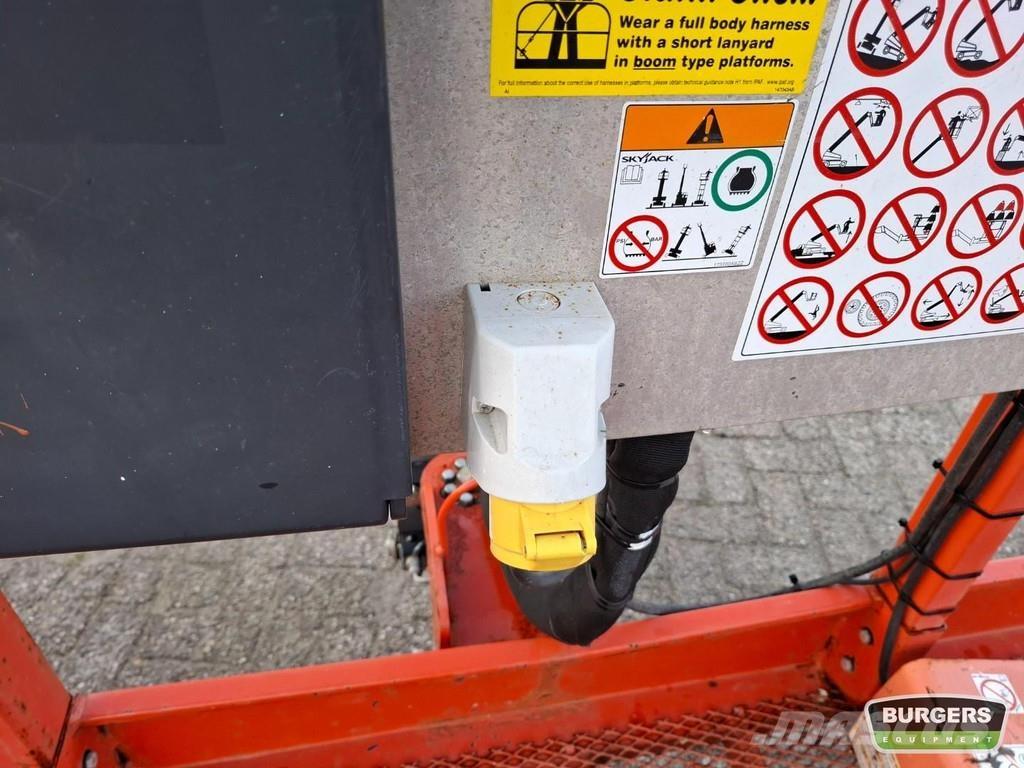 SkyJack SJ85 AJ Knikarmhoogwerkers