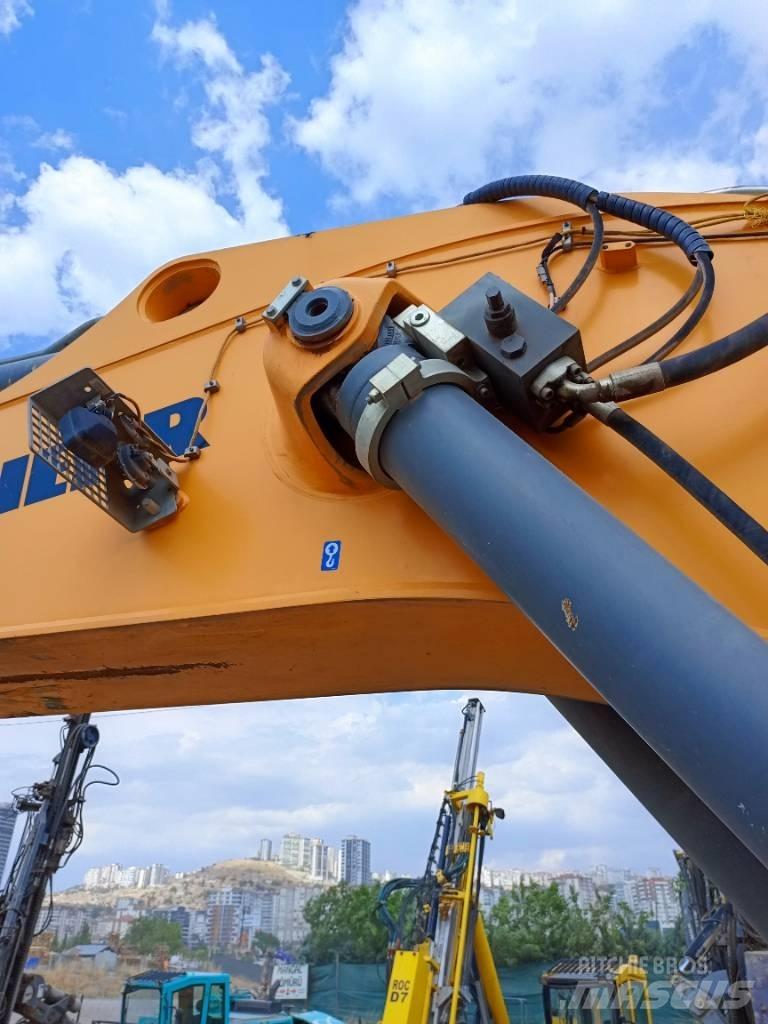 Liebherr R 954 C Rupsgraafmachines