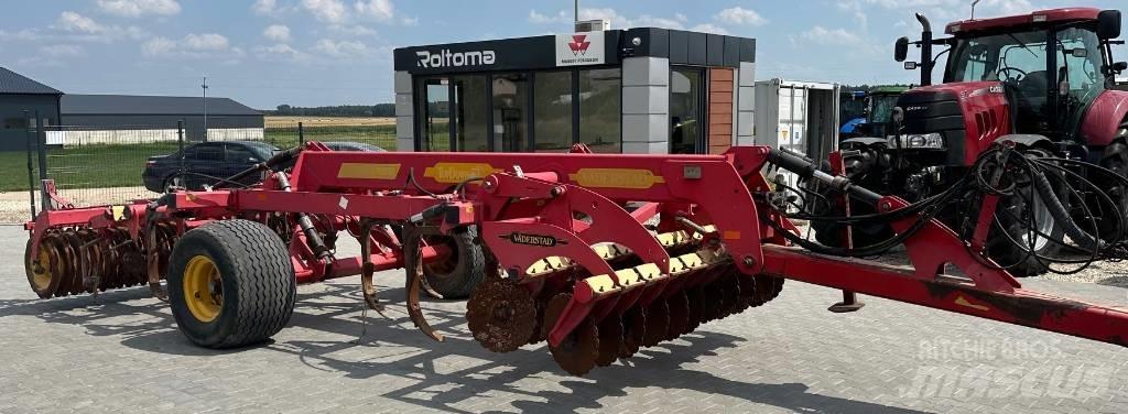 Väderstad Topdown300 Cultivatoren
