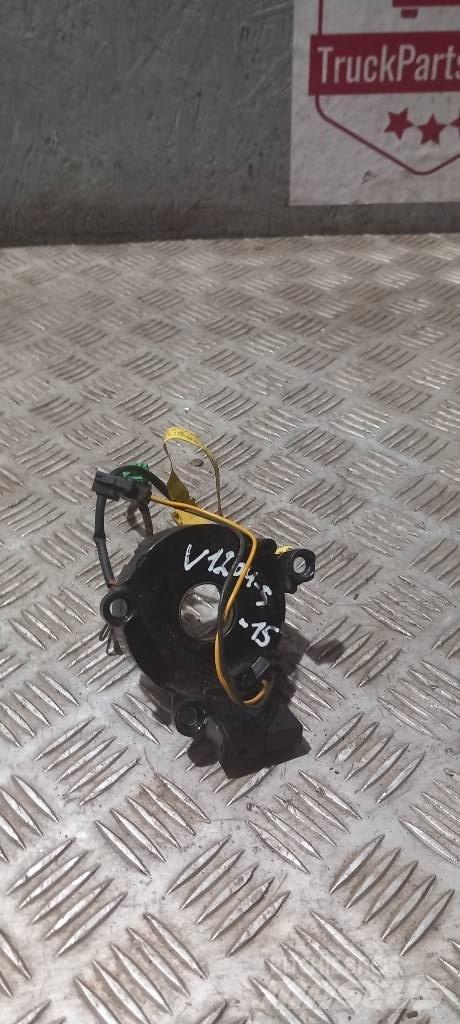 Volvo FH 12    20453927 Cabine en interieur