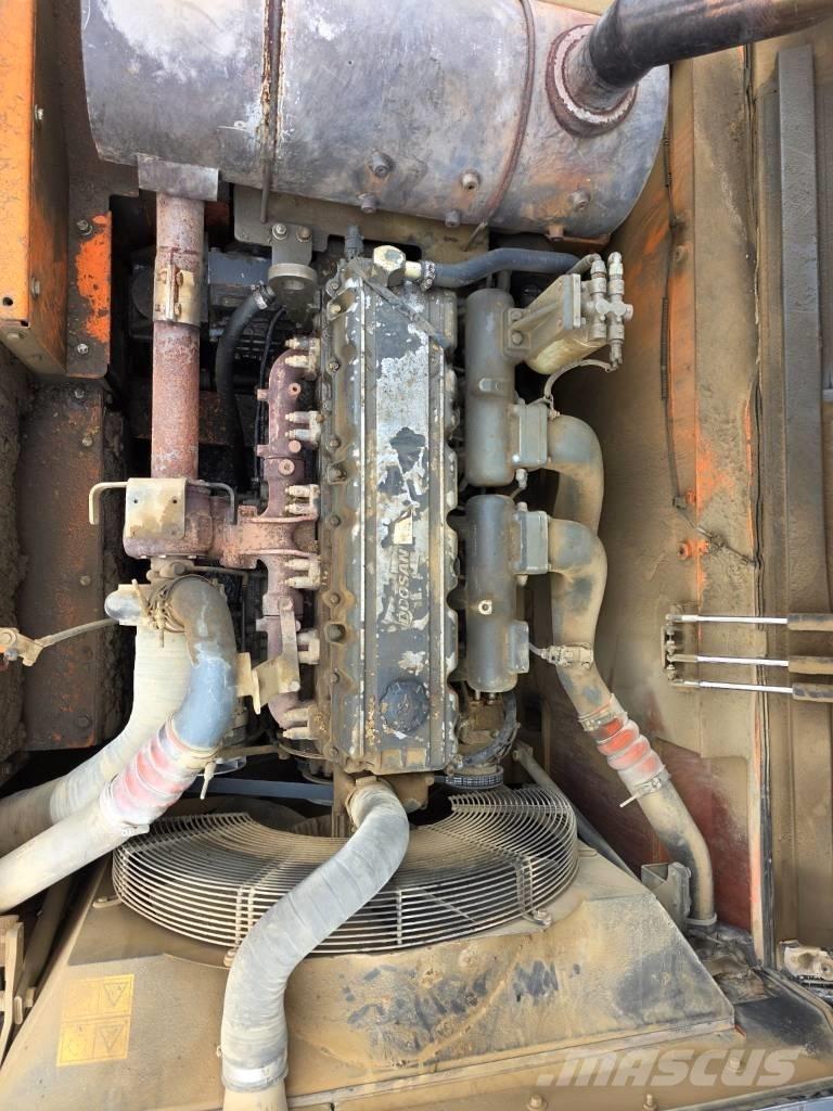 Doosan DX 380 LC Rupsgraafmachines