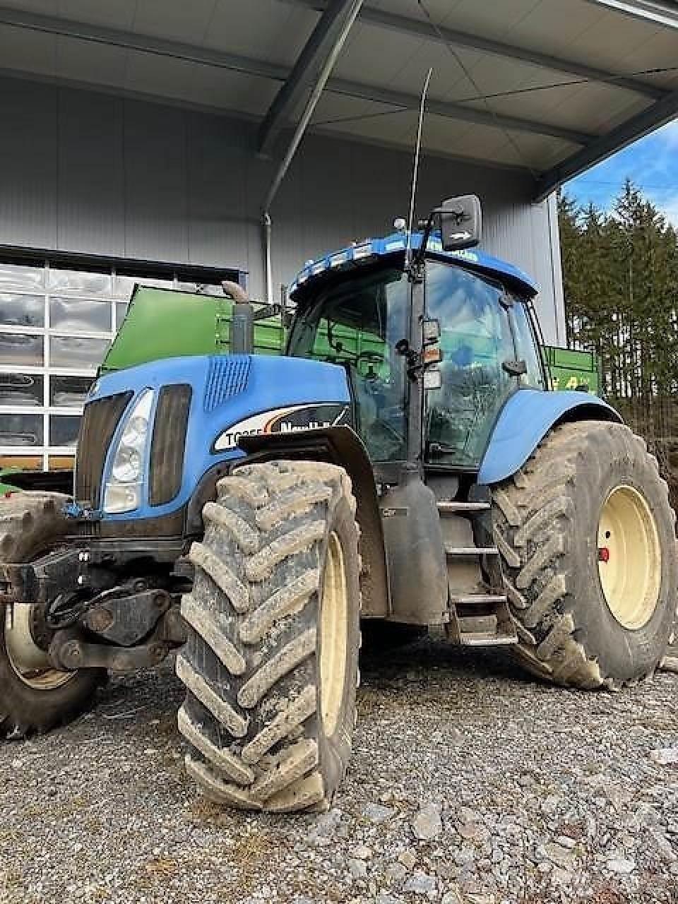 New Holland TG255 Tractoren