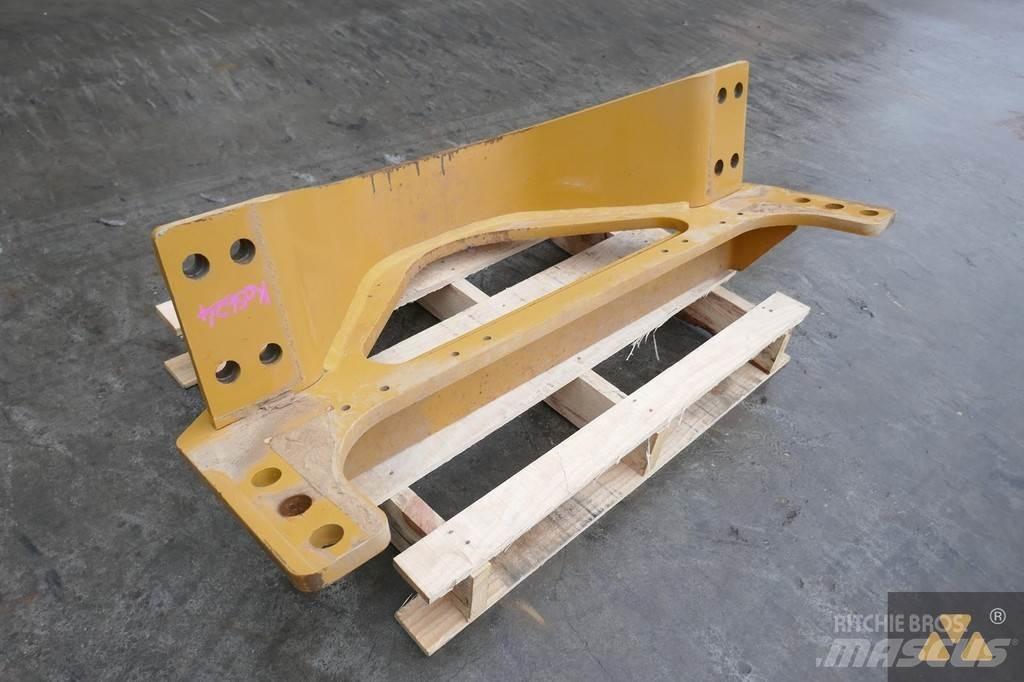 CAT 140M3 Drawbar Transport - Anderen