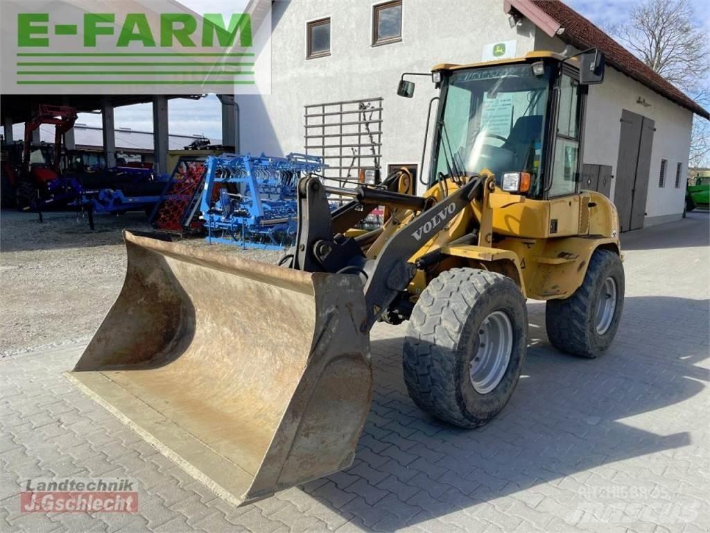 Volvo l 30b pro Minigraafmachines < 7t
