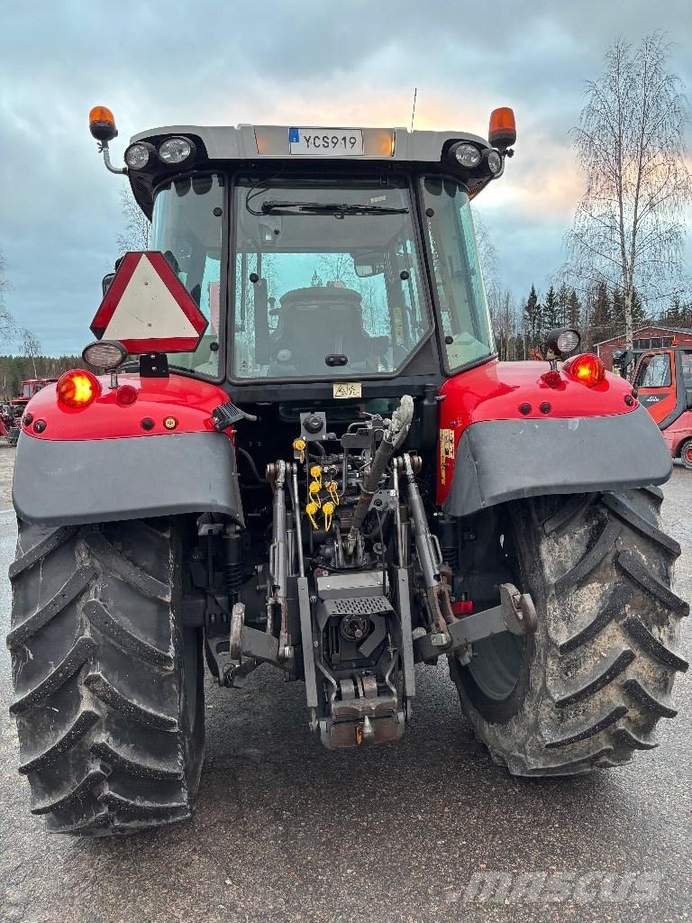 Massey Ferguson 5610 Tractoren