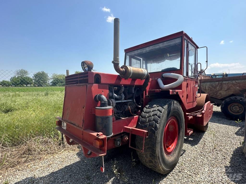 Hamm HW 2304 S Trilrolwalsen