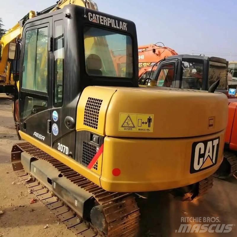 CAT 307 Rupsgraafmachines