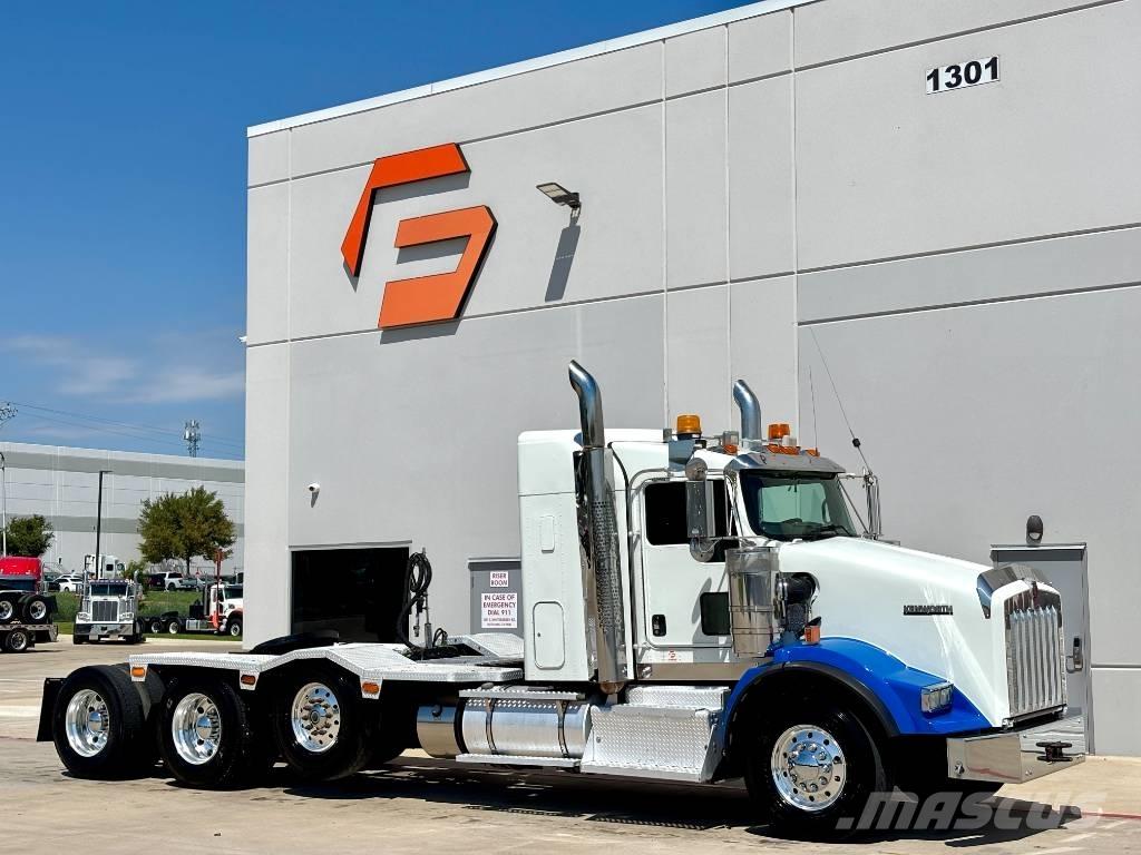 Kenworth T 800 Trekkers