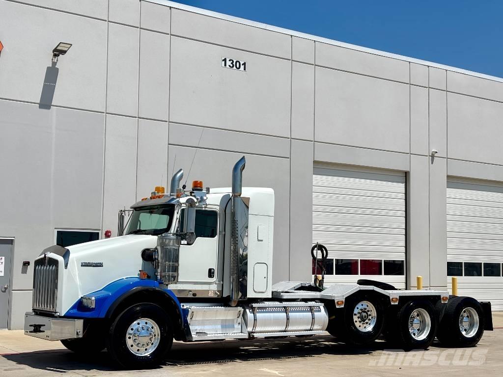 Kenworth T 800 Trekkers