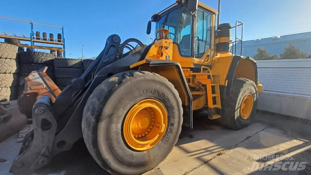 Volvo L 180 F Wielladers