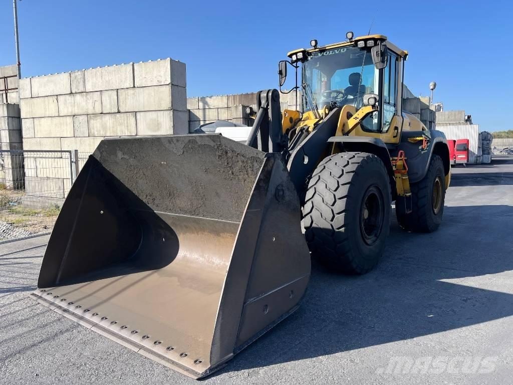 Volvo L 120 H Wielladers