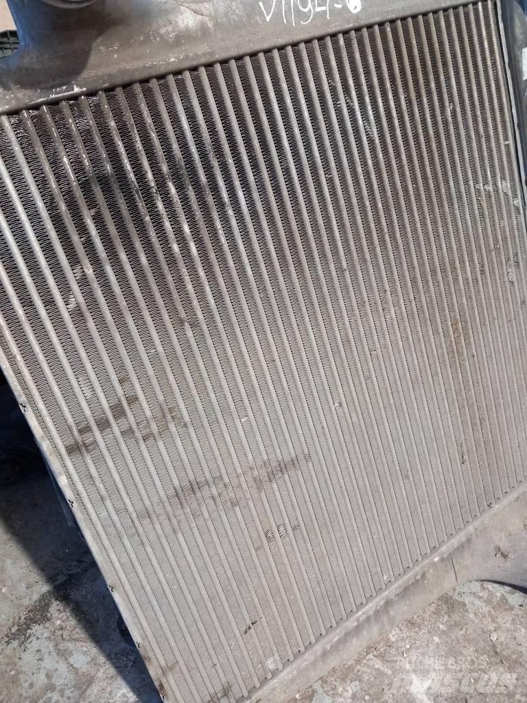 Volvo FH 12  20566842 Radiatoren