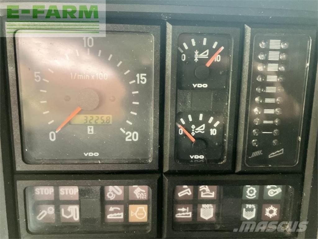 CLAAS medion 330 Maaidorsmachines
