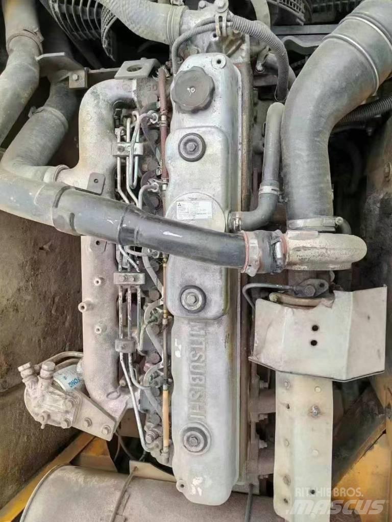 Sany SY 215 C Rupsgraafmachines