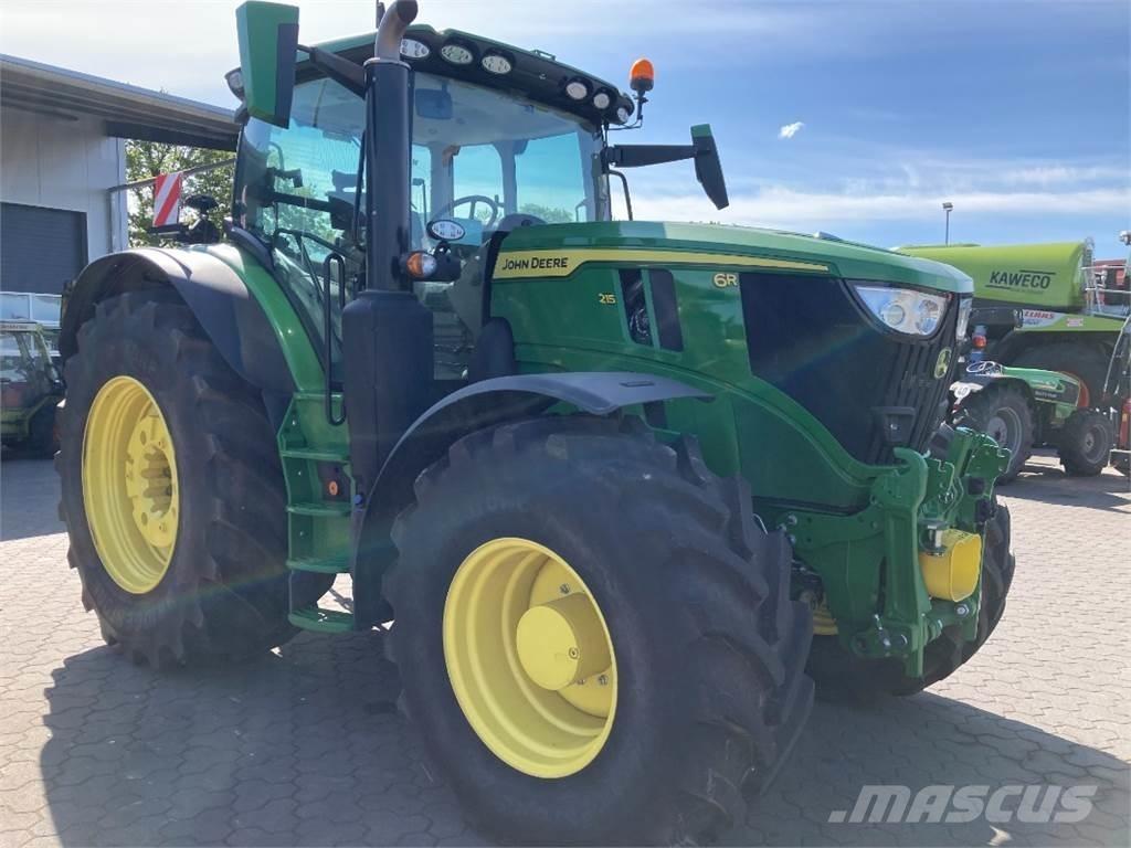 John Deere 6R215 Tractoren