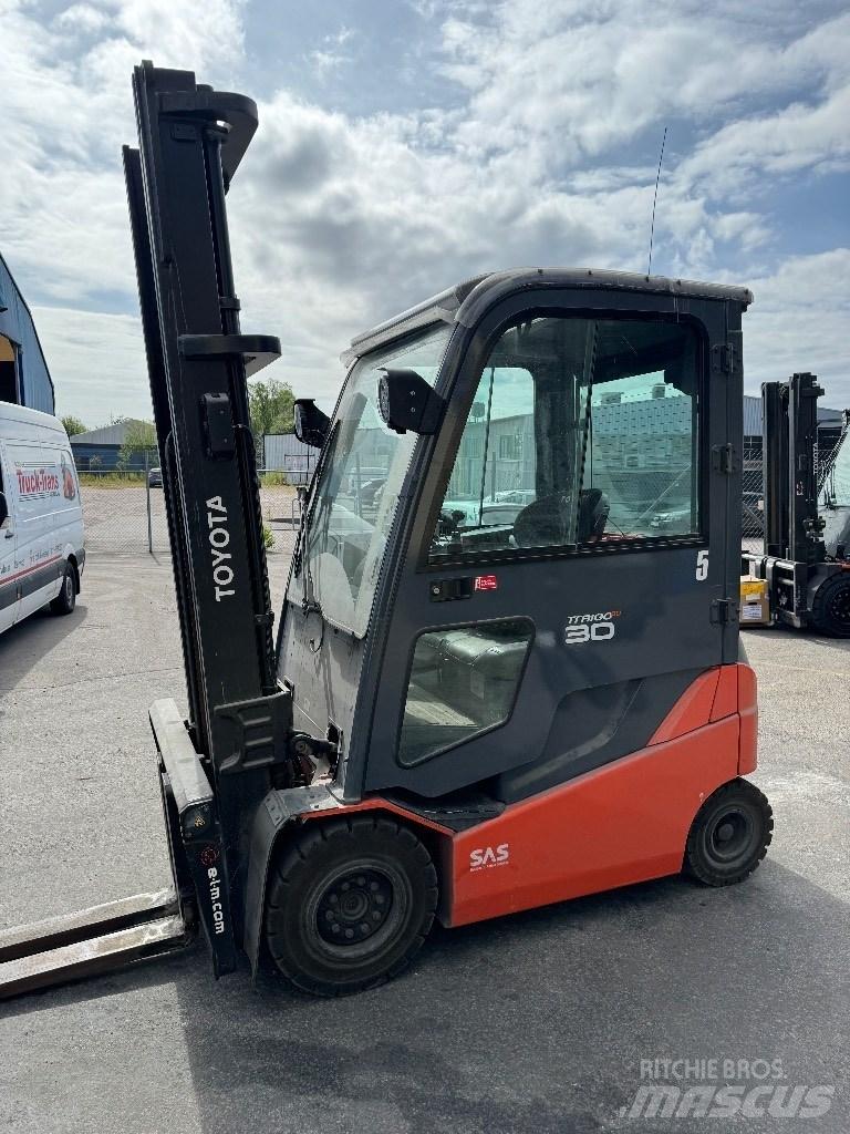 Toyota 8FBMKT30 Elektrische heftrucks