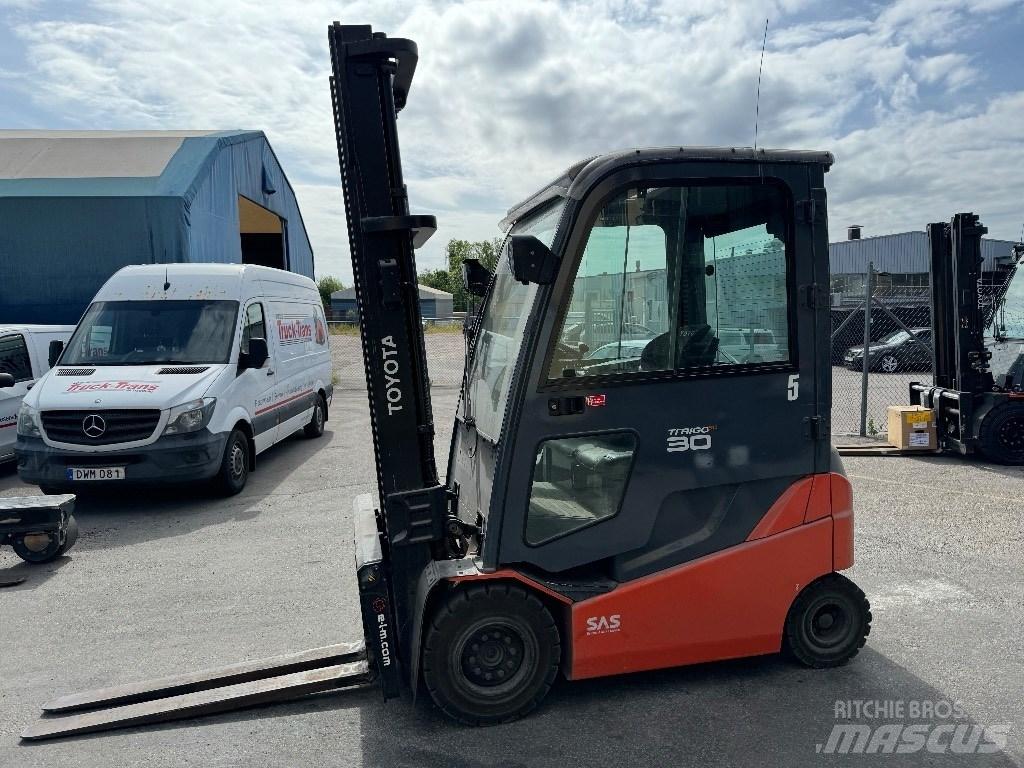Toyota 8FBMKT30 Elektrische heftrucks