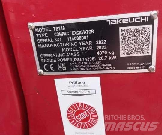 Takeuchi TB 240 DPF Minigraafmachines < 7t