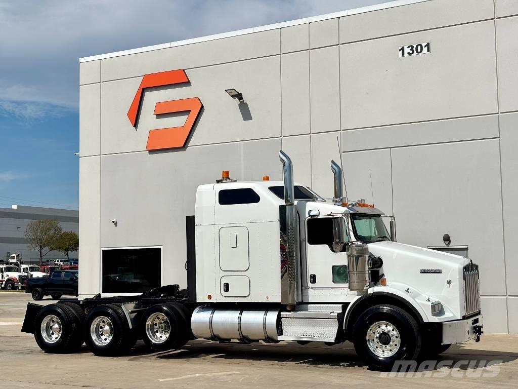 Kenworth T 800 Trekkers