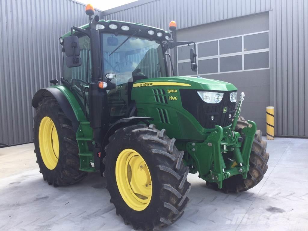 John Deere 6130R Tractoren