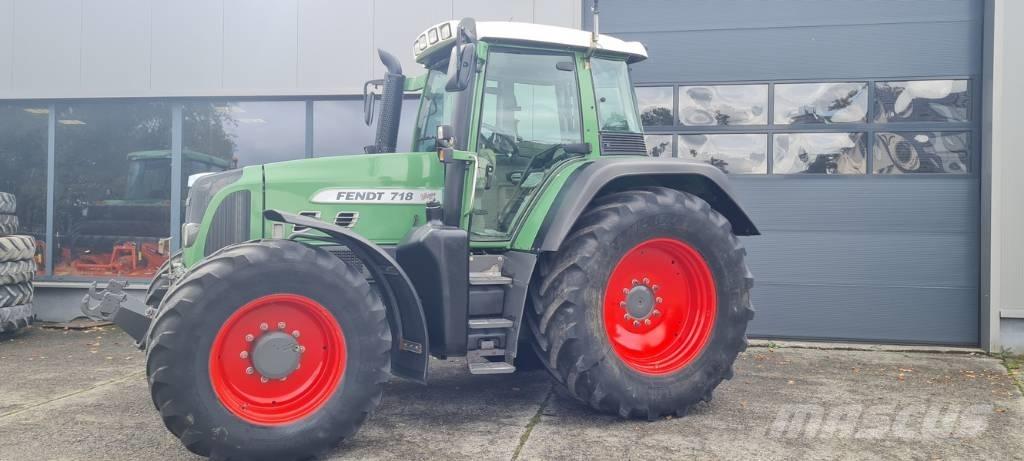 Fendt 718 Vario TMS Tractoren