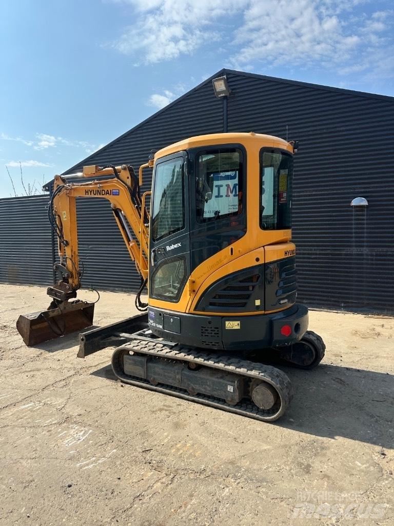 Hyundai 25 Z-9 Minigraafmachines < 7t
