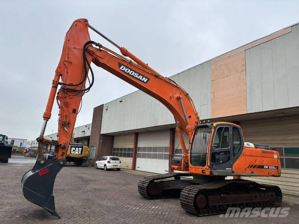Doosan DX 255 LC Rupsgraafmachines