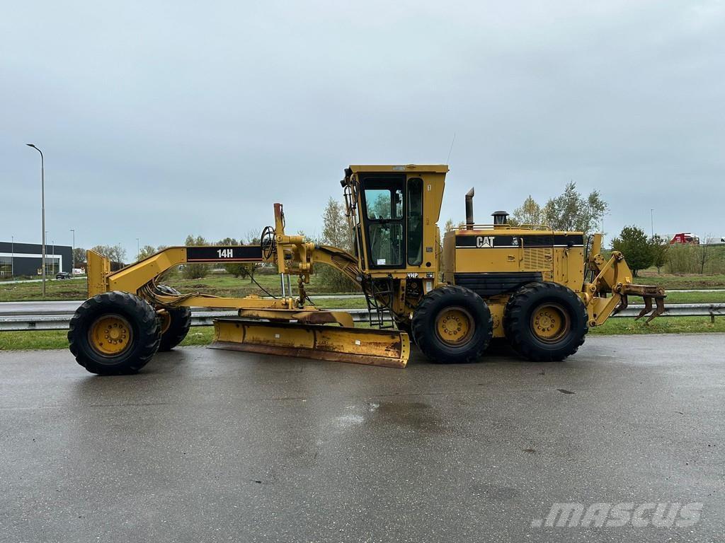 CAT 14H Graders