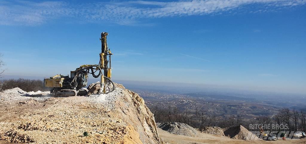 Atlas Copco F7-10 Surface drill rigs
